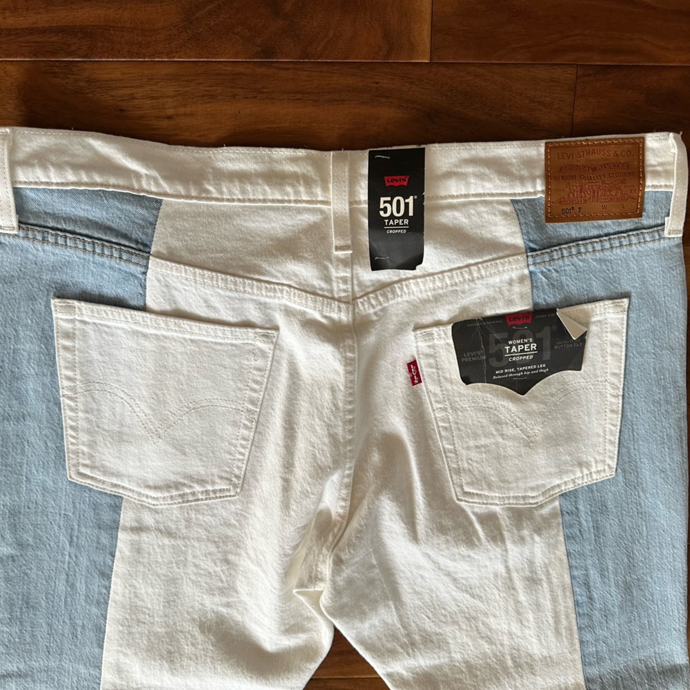 Levi's 501 Two-Tone Mid-Rise Cropped Tapered Button-Fly Jeans size 16 or 33 NWT - Picture 6 of 9
